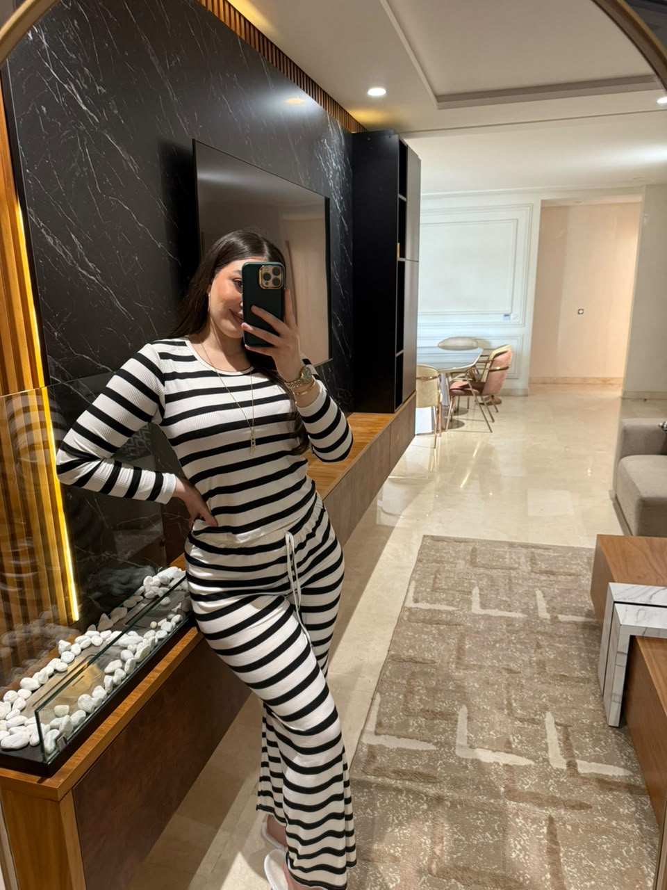 đPyjama ĂlĂ©gant Motif DiffĂ©rent â OriginalitĂ©, Confort et Styleđ