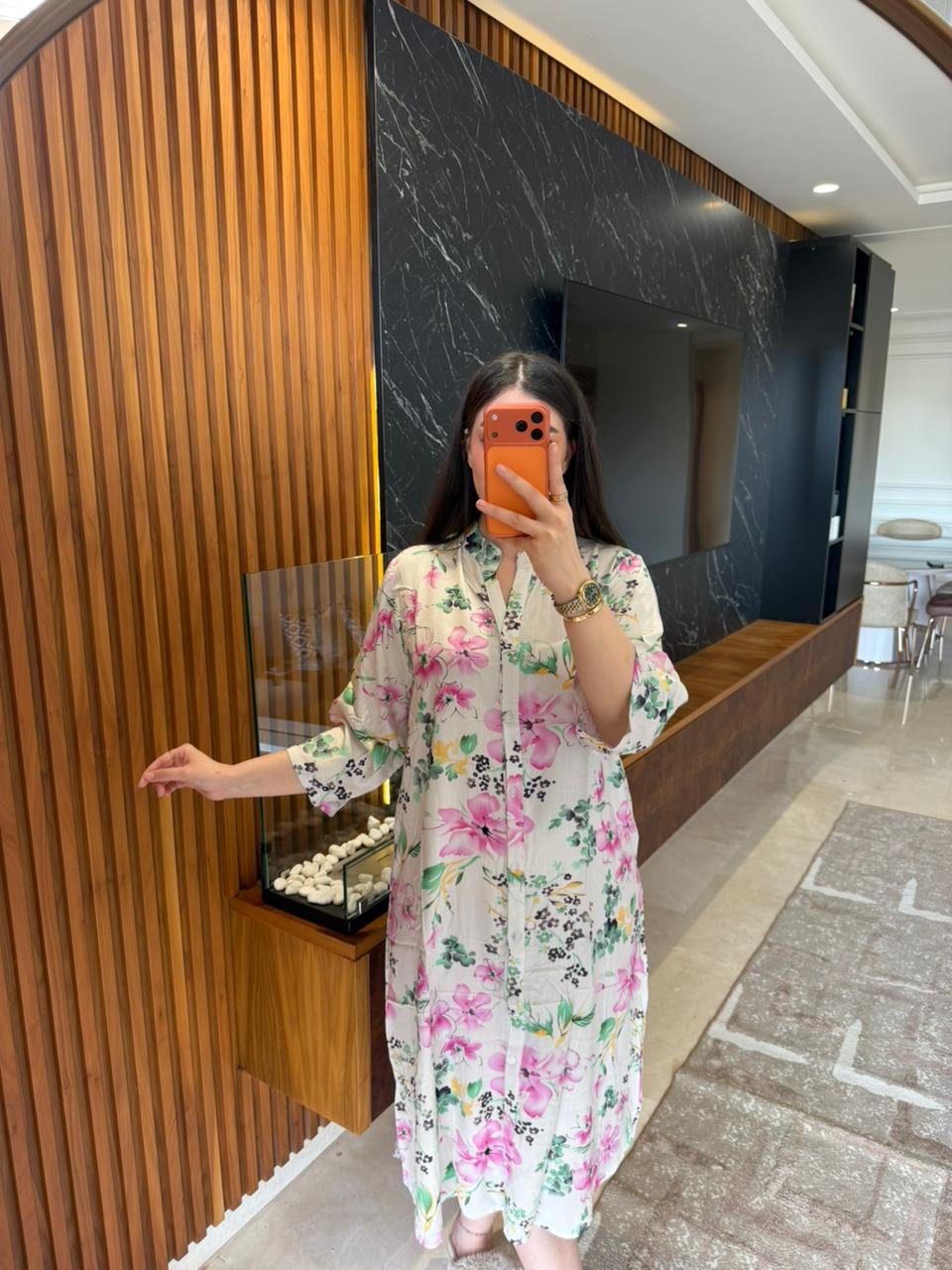 🌷 Robe Fleurie Tendance – Un Look Moderne et Raffiné🌷